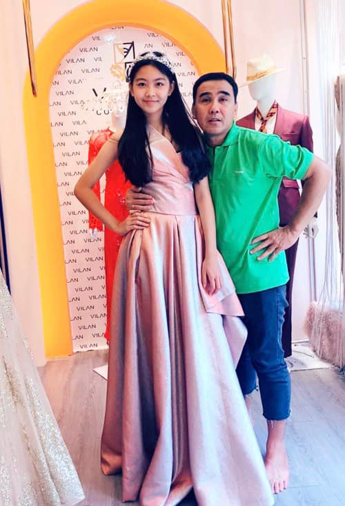 Nam MC nhiều lần khoe ảnh xinh đẹp của con gái khiến fan trầm trồ khen ngợi không ngớt.