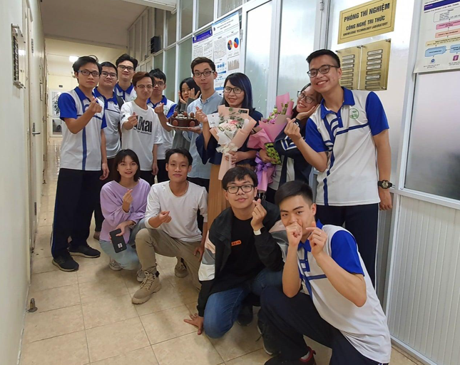 Nu thac si nganh IT nhan giai thuong Qua cau vang 2021-Hinh-4