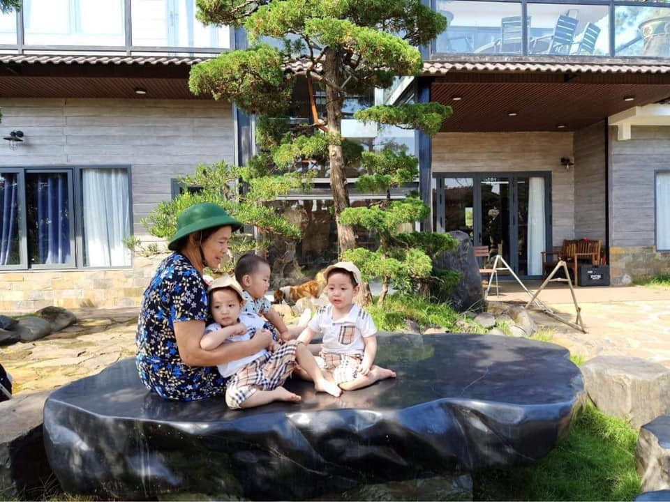 Chong cu doa kien ra toa, Dang Thu Thao nhe nhang noi “cam on“-Hinh-2