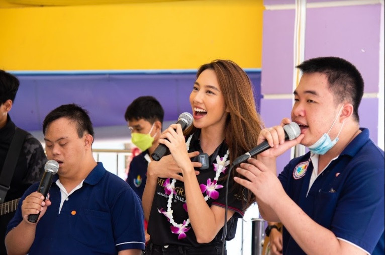 Trên trang cá nhân, Thùy Tiên chia sẻ lần đến thăm “ngôi nhà” của những trẻ em khiếm khuyết tại Father Ray Foundation.