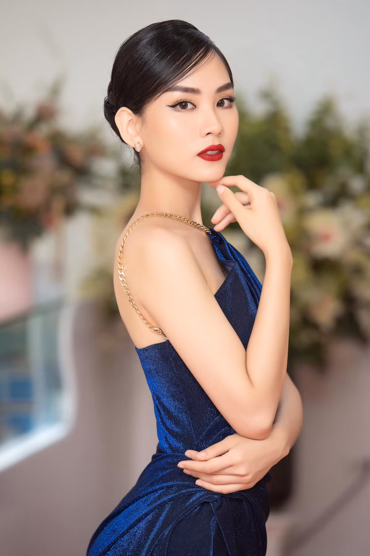 Trước đó, người đẹp được biết đến là Hoa khôi Đại học Đồng Nai 2018.