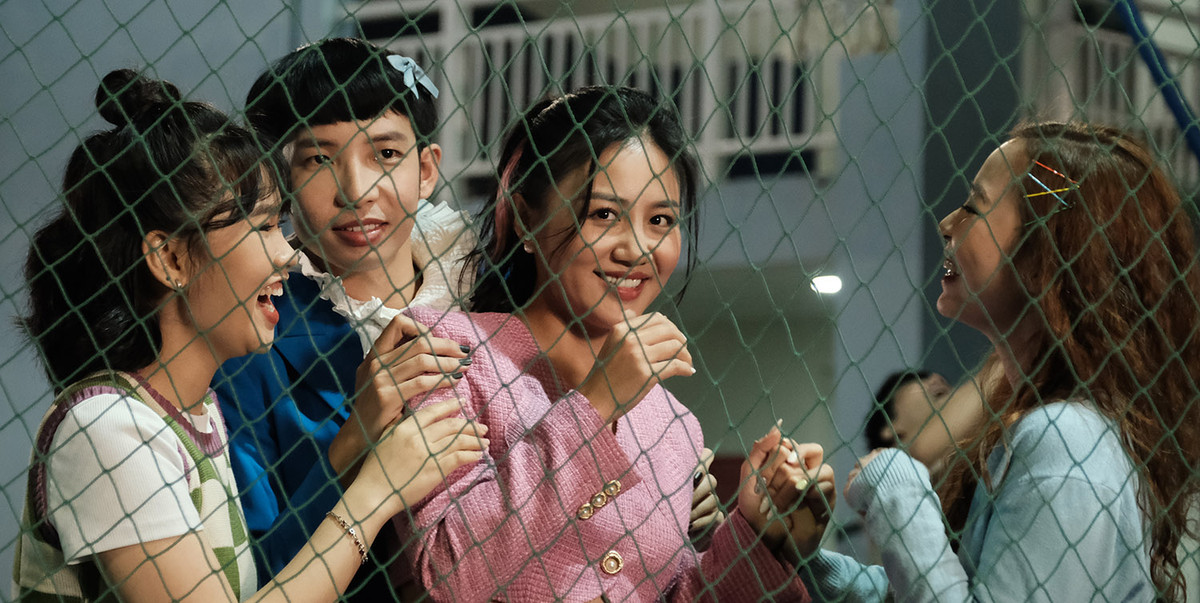 Đặc biệt cô còn chủ động tiếp cận với người mình thích và câu chuyện có một cái kết bất ngờ.