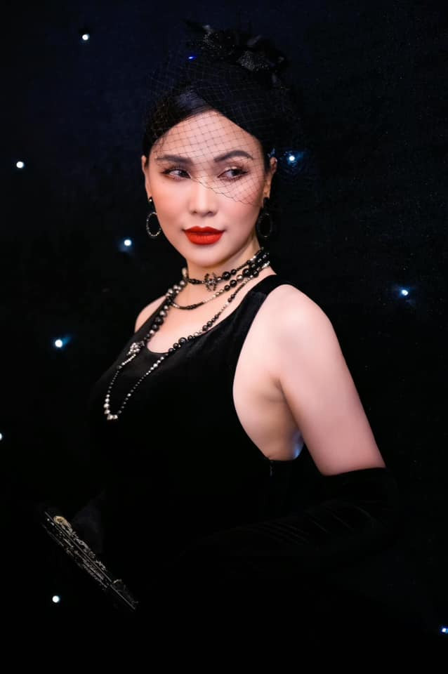 Ngoài chuyện yêu đương, Quỳnh Thư còn có phát ngôn gây sốc về vấn đề tài chính. Cô tiết lộ bản thân tiêu tốn 2,7 tỷ trong 5 tháng đầu năm 2020.