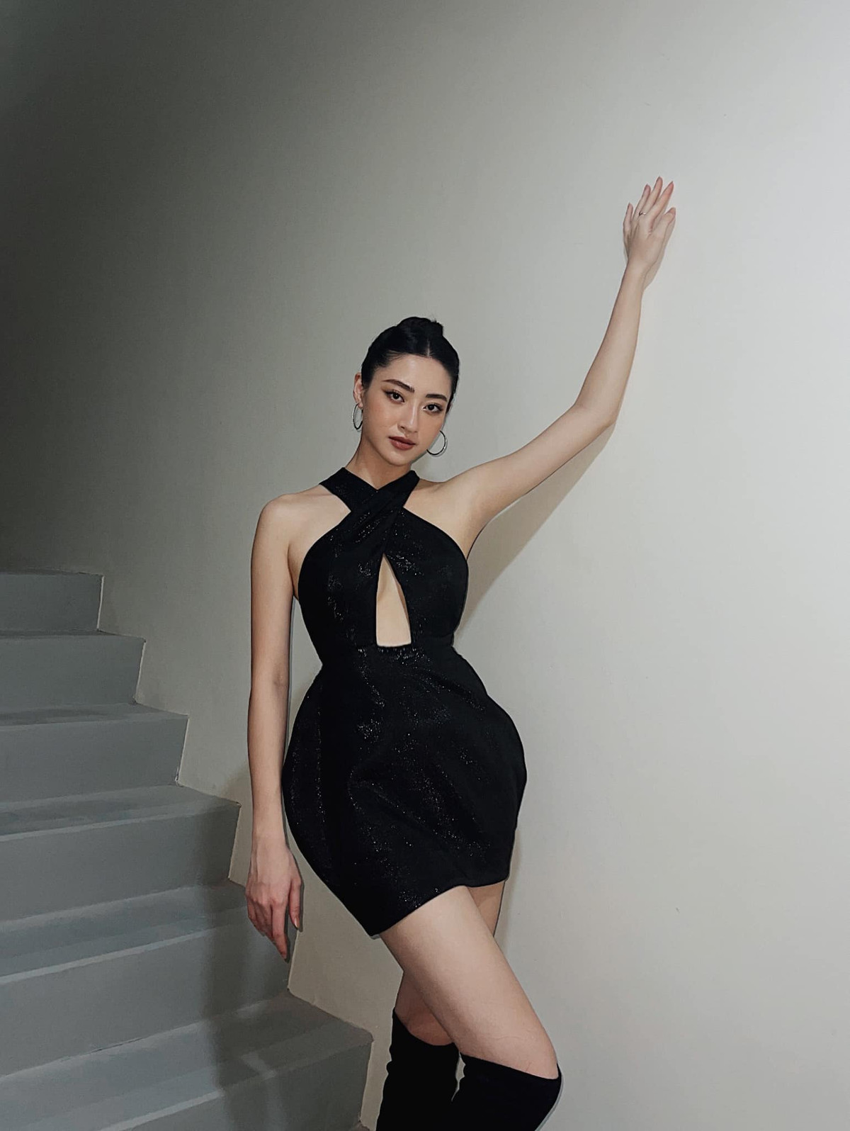 Lương Thùy Linh sở hữu phong cách thời trang đa dạng, phóng khoáng.