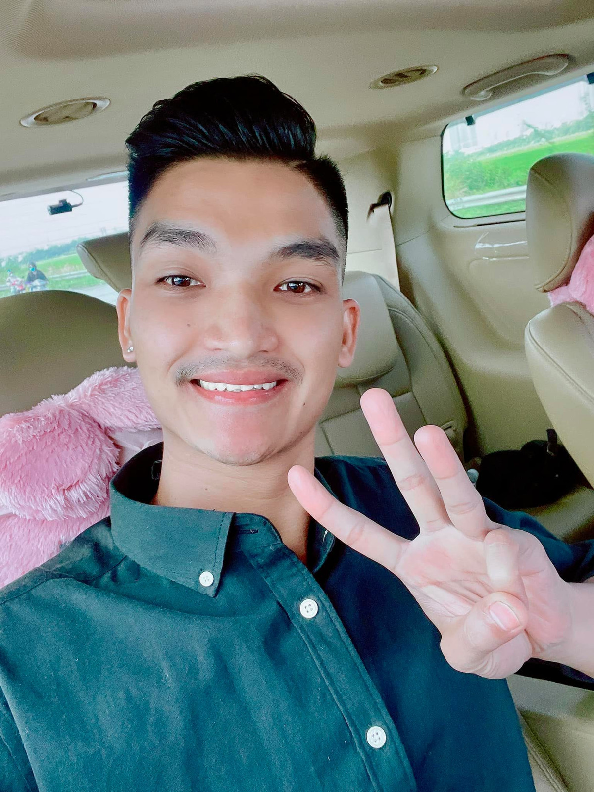 Quan an cua dien vien Mac Van Khoa bi trom dot nhap