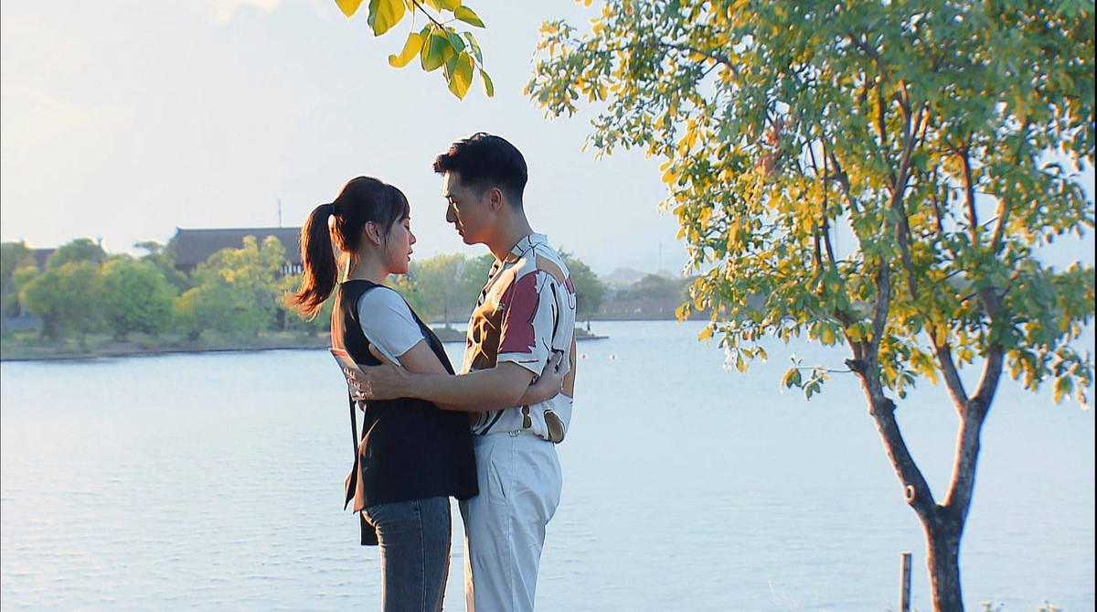 [e-Magazine] Dien vien Phuong Oanh: “Toi khong ap cho minh phai yeu dai gia”