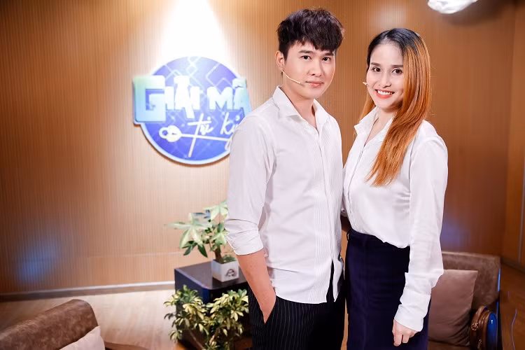 Một điều đặc biệt khác là vợ chồng Thảo Trang luôn đi ngủ cùng nhau, chứ không để ai ngủ trước hay ai ngủ sau.