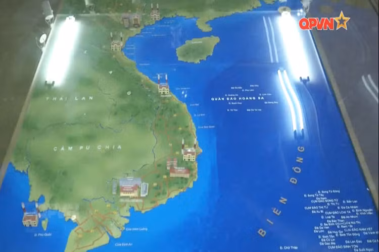 Điển hình như đề tài ứng dụng ảnh vệ tinh VNREDSat-1 để xây dựng cơ sở dữ liệu địa hình và thông tin địa lý quân sự, nâng cao hiệu quả công tác tham mưu và bảo đảm địa hình ngoài lãnh thổ. Nguồn ảnh: QPVN.