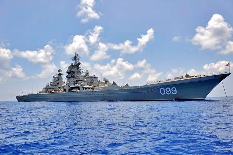 Và với tất cả sự thay đổi trên bộ đôi tàu tuần dương hạt nhân Project 1144 "Orlan" mới của Hải quân Nga hoàn toàn xứng đáng trở thành bộ đôi soái hạm cho hạm đội tàu chiến của nước này ít nhất là đến năm 2030. Nguồn ảnh: cont.ws.