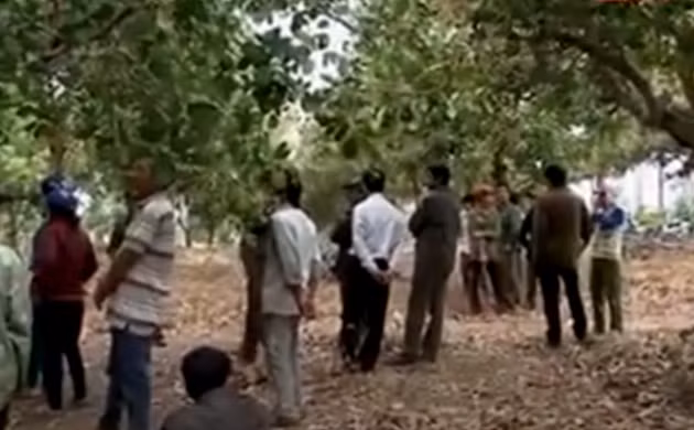 Cho tới thời điểm phát hiện ra xác chết, tử thi đã bước vào giai đoạn phân hủy, bốc mùi hôi thối. Kiểm tra tài sản trong nhà, phát hiện thủ phạm đã cướp đi một số tài sản có giá trị là chiếc xe máy Sirius, 1 cưa lốc, 1 máy cắt cỏ và 1 điện thoại.