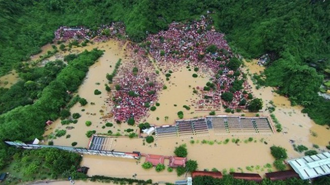 Ngập lụt lịch sử tại Quảng Ninh năm 2015.