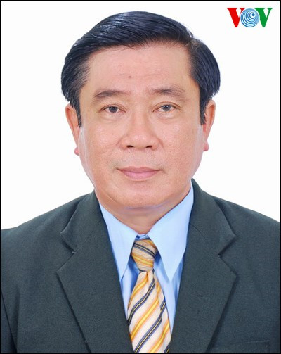 Ong Nguyen Minh Triet duoc bau vao Tinh uy Binh Dinh o tuoi 25