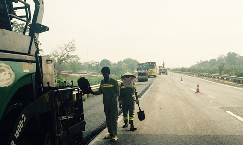 Khac phuc 96.000 m2 han lun tren cao toc Noi Bai - Lao Cai