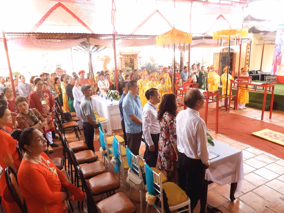 Dak Lak: Gio To tuong nho cong lao dung nuoc cua cac Vua Hung-Hinh-2