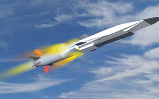 Một thế hệ mới của tên lửa hành trình, có tốc độ siêu vượt âm như loại Dagger, Zircon của Nga hay tên lửa hành trình siêu thanh X-51A Waverider đang được phát triển ở Mỹ; những loại tên lửa này có thể dễ dàng vượt qua các hệ thống phòng thủ tên lửa, gây nên mối lo ngại của tất cả các bên. Và cuộc đua chế tạo tên lửa hành trình vẫn tiếp diễn giữa Nga và Mỹ mà chưa có hồi kết.