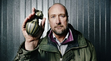 SHGR 07 là lựu đạn nhảy định hướng. Sau khi được ném đi và rơi xuống đất, lựu đạn nhảy lên độ cao 1,5-2 m tại khu vực mục tiêu nhờ một đạn hỏa thuật và nổ tung.