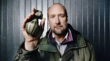 SHGR 07 là lựu đạn nhảy định hướng. Sau khi được ném đi và rơi xuống đất, lựu đạn nhảy lên độ cao 1,5-2 m tại khu vực mục tiêu nhờ một đạn hỏa thuật và nổ tung.