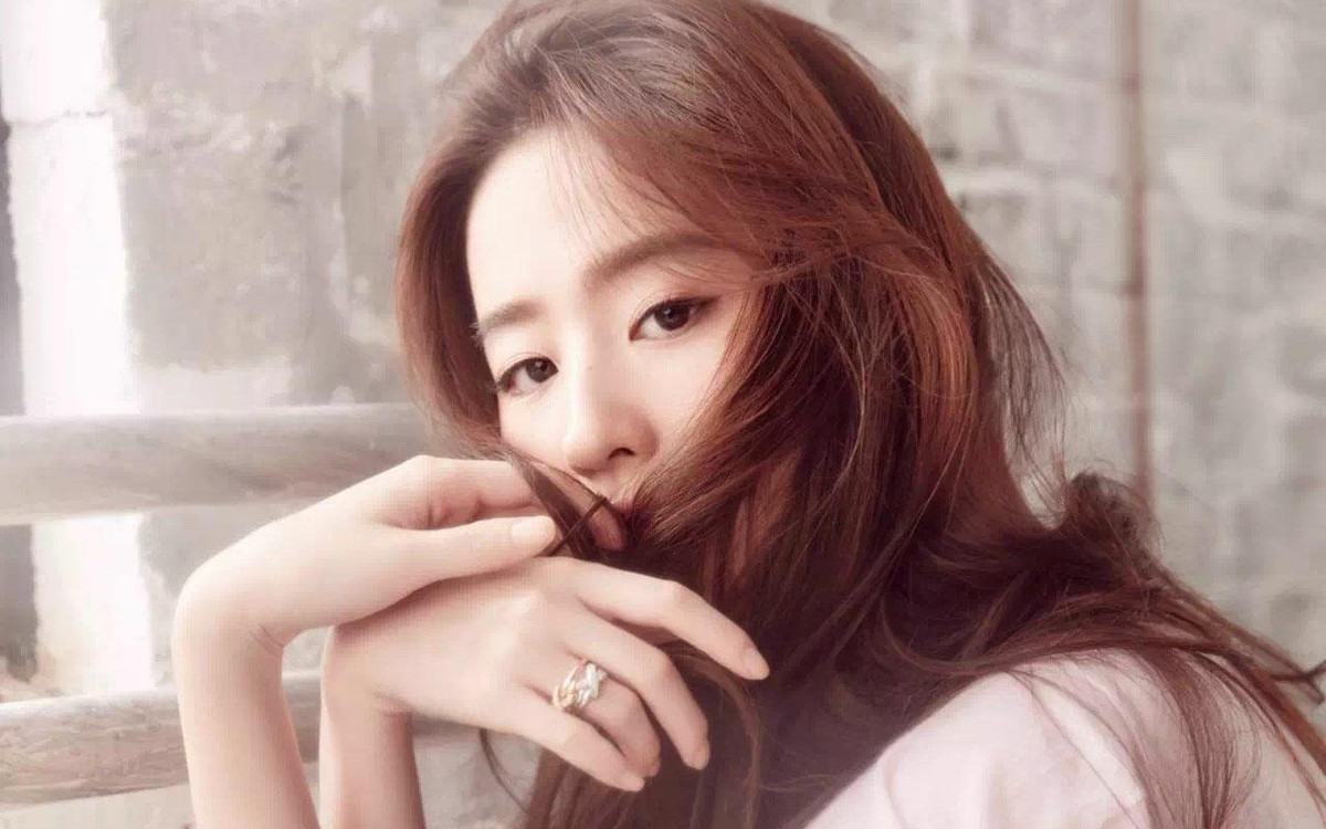 Hoc ngay bi quyet tro thanh phu nu van nguoi me cua sieu mau noi tieng