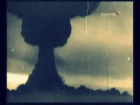 Sau khi bom hạt nhân RDS-1 được kích nổ, một quả cầu lửa khổng lồ được tạo thành. Tất cả công trình ở trung tâm vụ thử bom hạt nhân bị phá hủy hoàn toàn.