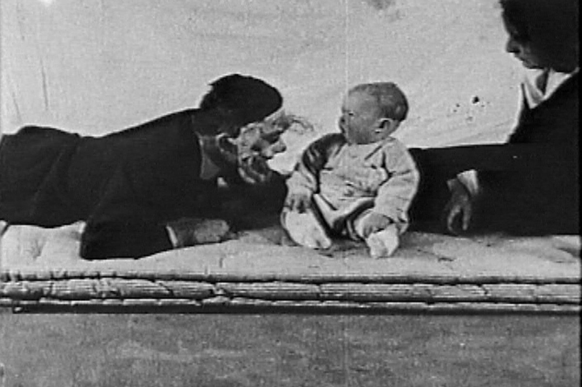 Lý do khiến Watson lựa chọn đối tượng thử nghiệm như vậy là vì ông tin rằng trẻ nhỏ là một "trang giấy trắng" nên sẽ có những phản xạ chân thật nhất.