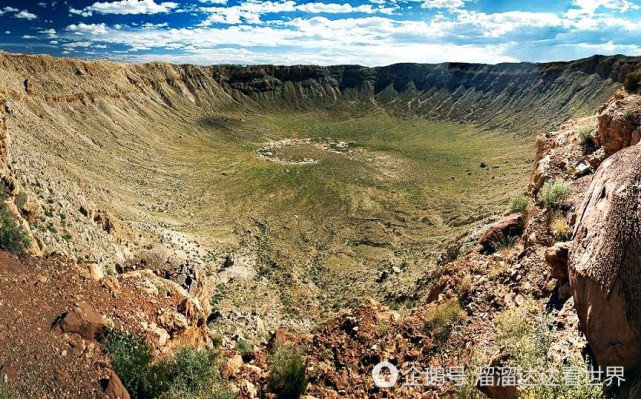 Nga tuyên bố rằng đá phiến của hố Popigai có hàng tỷ carat (hàng trăm ngàn tấn) kim cương gấp 10 lần trữ lượng kim cương trên thế giới. (Ảnh: QQ)