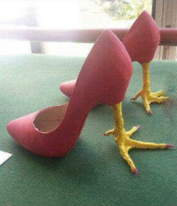 Het hon voi doi giay nhon hoat co 1-0-2 cua hoi chi em, di vao co ngay nga 'sap mat'-Hinh-3