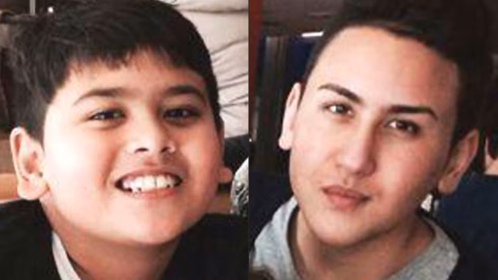 Mẹ của Miguel trấn an con và ôm cậu bé vào trong lòng rồi ngủ. Sang hôm sau, bà đưa 2 anh em Miguel ra sân bay và lên chuyến bay MH17.