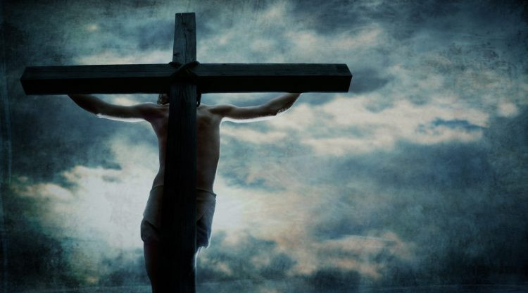 Nghiên cứu của các chuyên gia chỉ ra Chúa Jesus bị đóng đinh vào cây thập tự vào thứ Sáu, ngày 3 tháng 3 năm 33 sau Công nguyên. Video: Thêm hé lộ mới về hầm mộ của Chúa Jesus (nguồn: VTC14)