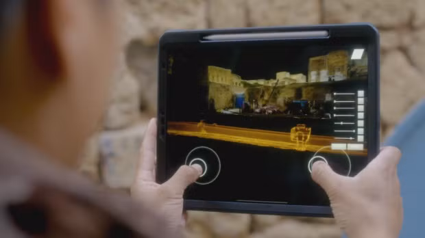 Thông qua việc sử dụng công nghệ LiDAR (vẽ bản đồ địa hình từ trên không bằng tia laser), tiến sĩ Lin và các cộng sự đã quét một địa điểm ở thành phố cảng Acre.