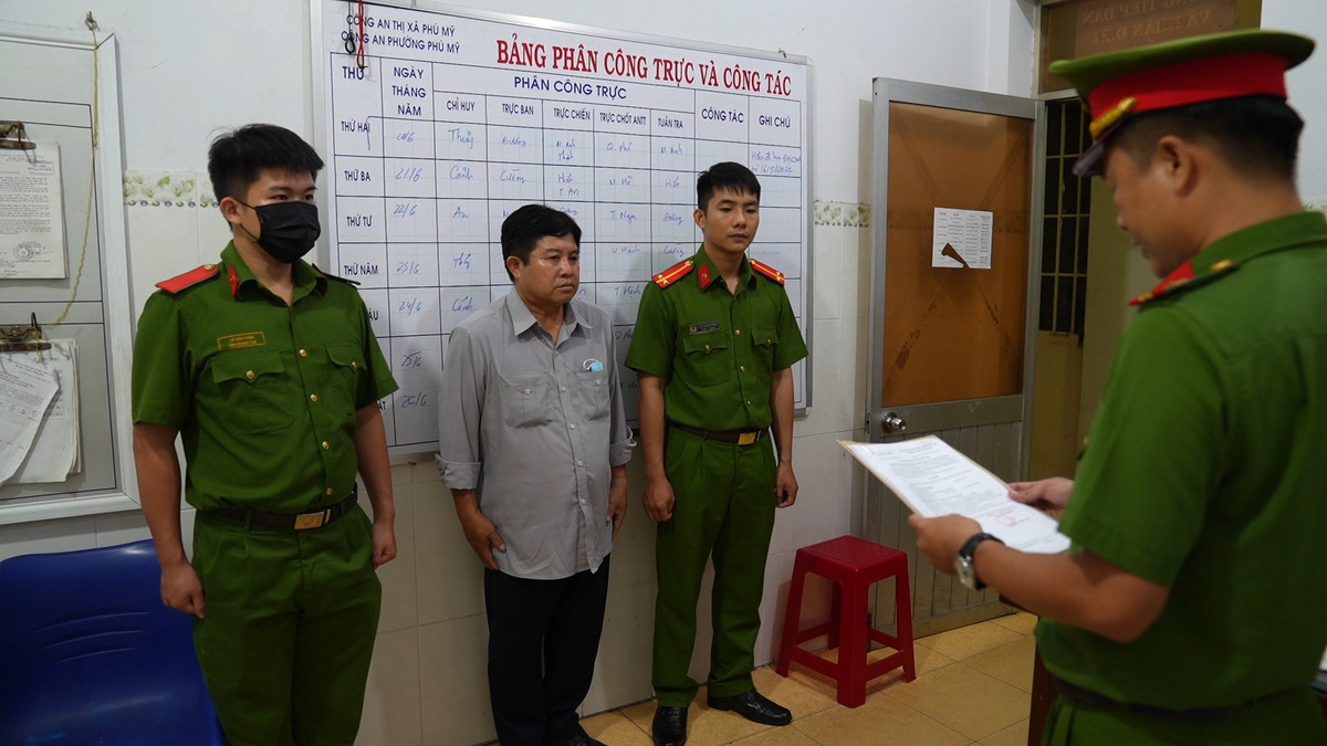 Bat giam tai xe xe khach Hoa Mai gay TNGT chet nguoi