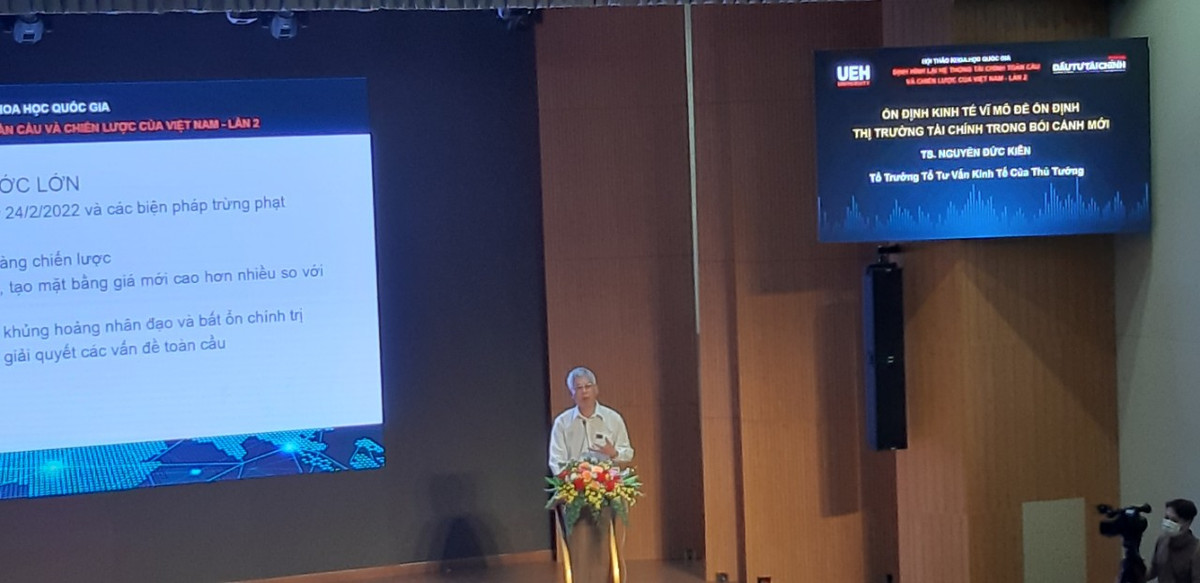 “Dinh hinh lai he thong tai chinh toan cau va chien luoc cua Viet Nam”-Hinh-2