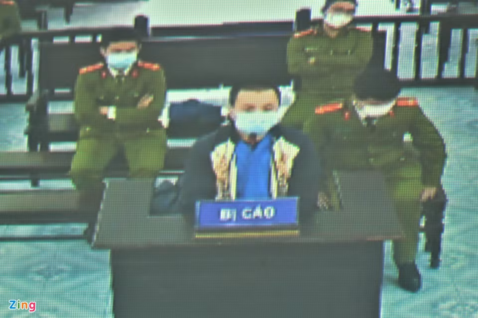 Chem nguoi dut gan tay, con nuoi Duong 'Nhue' chuan bi hau toa