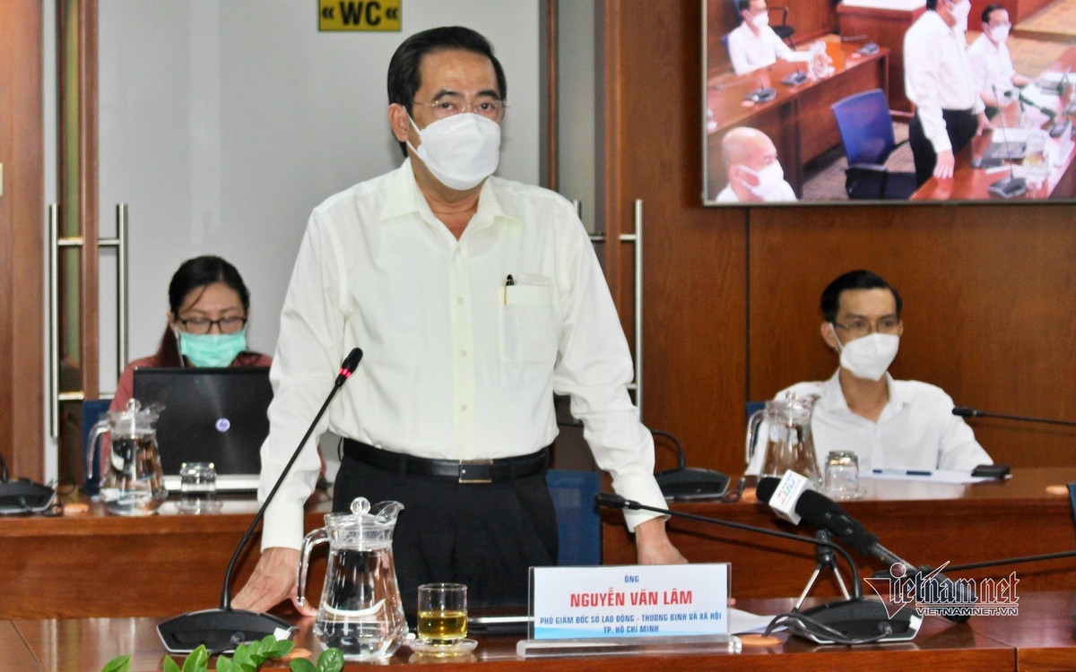 Hon 3,7 trieu nguoi o TP.HCM nhan goi ho tro dot 3