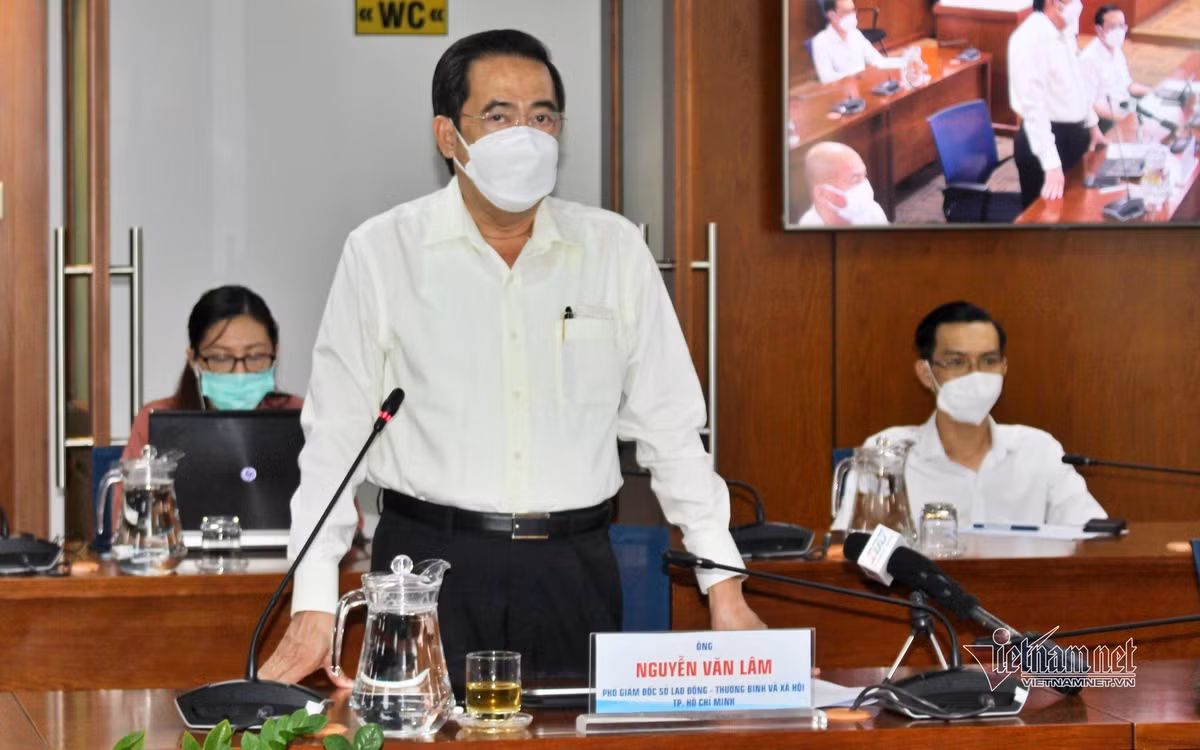 Hon 3,7 trieu nguoi o TP.HCM nhan goi ho tro dot 3