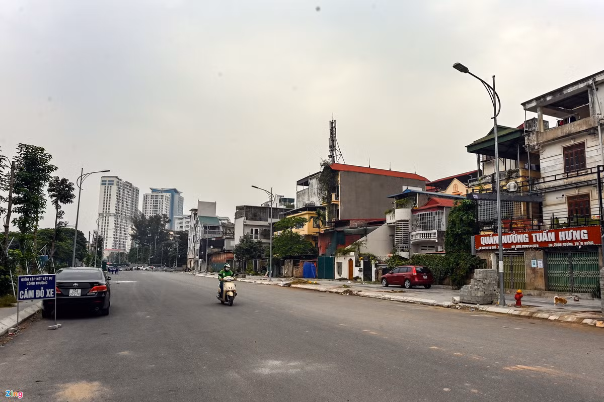 Hiện nay khoảng 700 m đường của dự án đoạn từ nút giao Voi Phục đến ngã tư giao cắt với đường Chùa Láng đã thành hình, phần lớn nằm trên địa bàn phường Láng Thượng, quận Đống Đa.