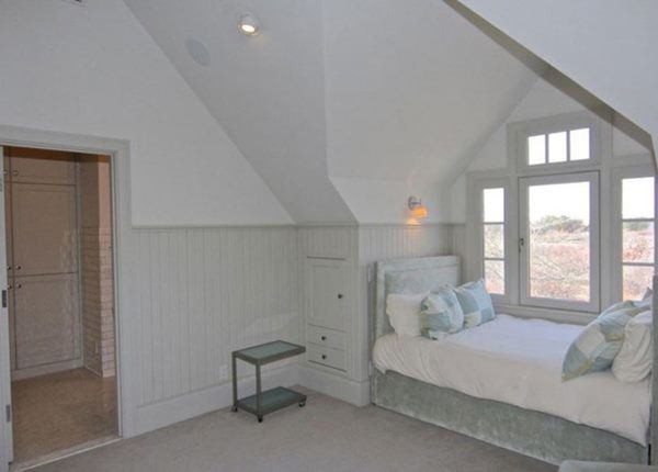 Tất cả các phòng hầu như đều có cửa sổ lớn có view hướng ra thiên nhiên xinh đẹp