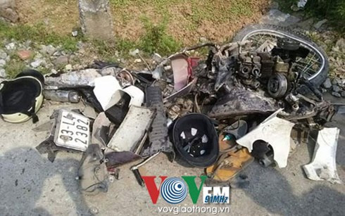 Những vụ tai nạn giao thông thảm khốc tuần qua (18/10 - 24/10/2015) Nhung vu tai nan giao thong tham khoc tuan qua (18/10 - 24/10/2015)