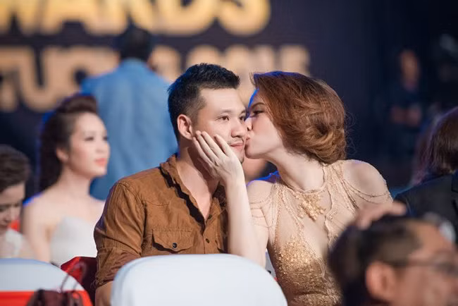 Gần 5 năm qua, gia đình của nữ diễn viên Cầu vồng tình yêu đã có thêm hai thành viên mới mới là Khải Minh và Khải Nguyên.