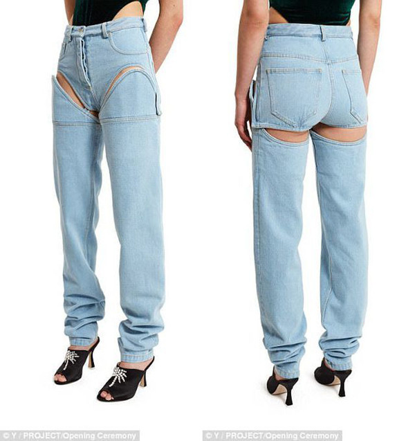 Mẫu quần jean có thể tháo rời này thuộc về thương hiệu thời trang cao cấp của Pháp Y/Project. Chiếc quần được chào bán với mức giá 470 USD (khoảng 10,7 triệu đồng), có form cạp cao, nút cài ở cạp cho phép tách rời ống quần, tạo nên quần denim dáng ngắn hoàn toàn mới.