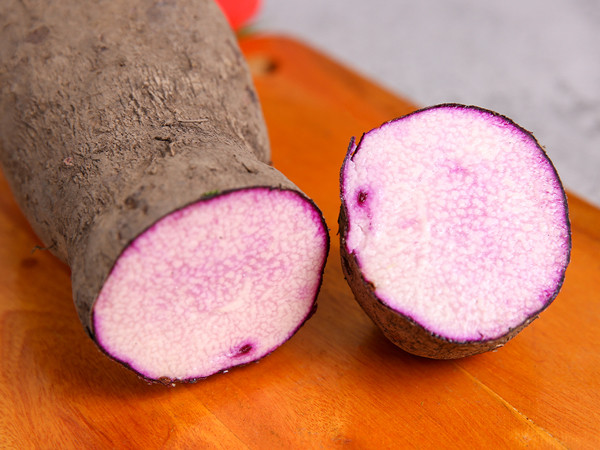 Để cải thiện, chuyên gia khuyên nên tăng cường khoai mỡ, sữa đậu nành, thịt bò, thịt cừu trong chế độ ăn hàng ngày.