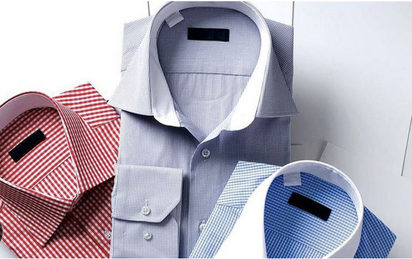 Thực tế, sản phẩm may mặc trên thị trường rất phong phú song không phải nhà sản xuất nào cũng thực hiện nguyên tắc an toàn cho người sử dụng. Xưởng may có thể sử dụng chất formaldehyde trong quá trình xử lý chống nhăn cho vải, ngăn ngừa ẩm mốc.