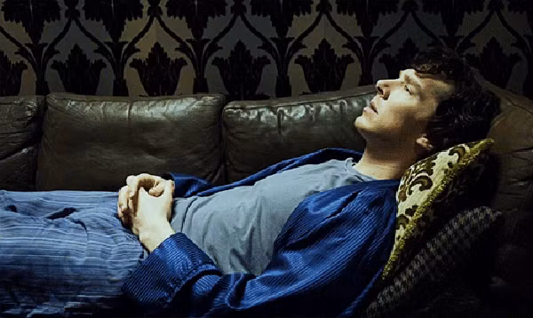 Đối với bệnh nhân suy tim, ngoài việc xây dựng các thói quen sinh hoạt tốt thì cũng nên chú ý hơn vào ban đêm. Nhiều bệnh nhân suy tim sẽ khó thở về đêm.