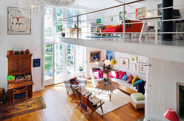 Gác lửng thực sự trở thành điểm nhấn của ngôi nhà này. Ảnh: Cbs.