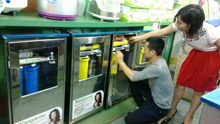 Tùy thuộc vào vấn đề về nước gặp phải, số tiền đang có…bạn có thể lựa chọn cho mình những kiểu máy lọc nước gia đình phù hợp.