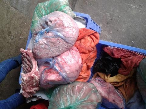 Thit lon xanh le gia 20.000/kg vao thang quan an-Hinh-2