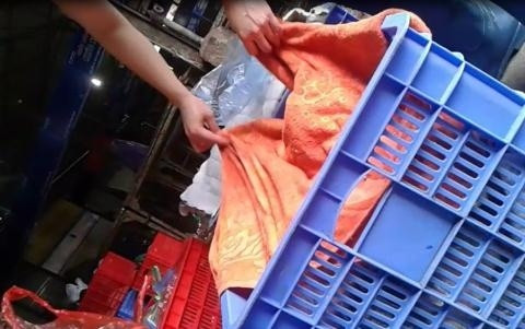 Thit lon xanh le gia 20.000/kg vao thang quan an-Hinh-3