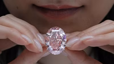 Ngành khai thác kim cương đem đến cho Nam Phi một nguồn thu nhập lớn mỗi năm. Đây cũng là nơi viên kim cương lớn nhất thế giới được tìm thấy. Ảnh: Intellinews.