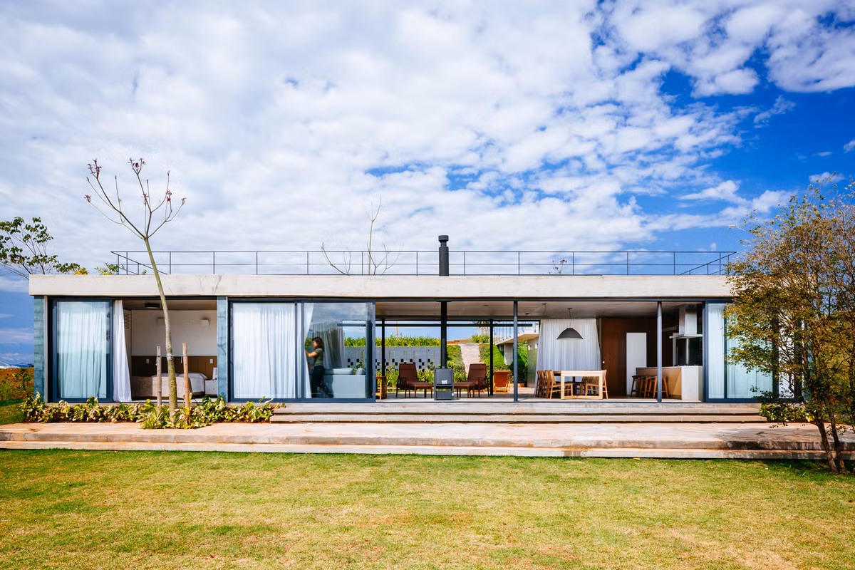 Chủ nhân của House João de Barro là một cặp vợ chồng trẻ.