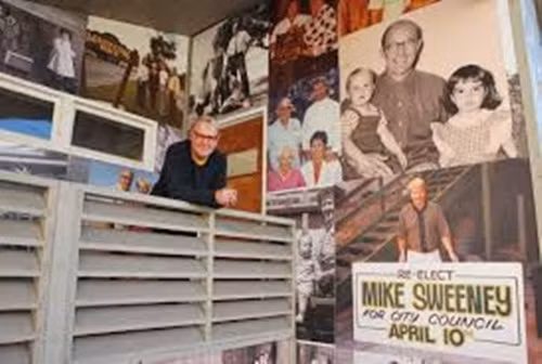 “Tôi muốn tôn vinh những hình ảnh thời thơ ấu, tôi muốn tôn vinh và nhớ về đấng sinh thành của mình. Còn cách nào tốt hơn là thông qua hình ảnh?”.