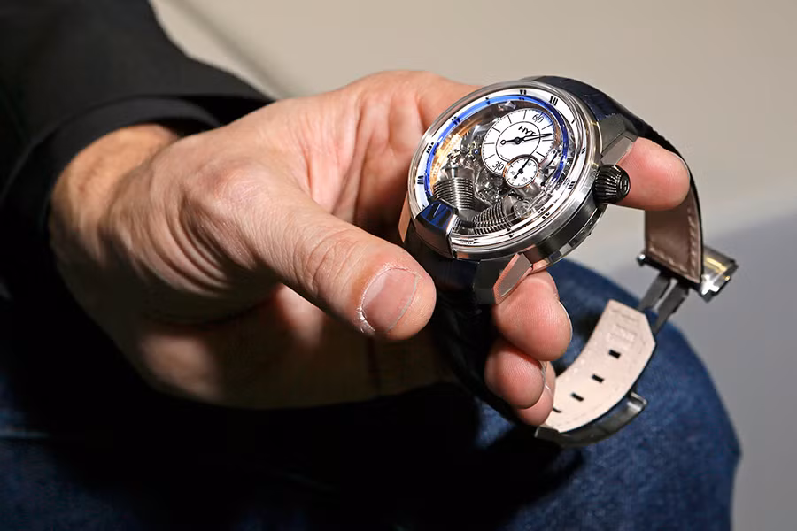 Tất cả các đồng hồ cao cấp góp mặt ở đây đều được thử độ bền thông qua các khâu rất nghiêm ngặt và theo tiêu chuẩn quốc tế.